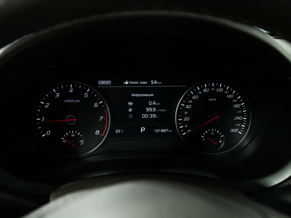 Kia Stinger с пробегом — 2018 год. Фото: #11