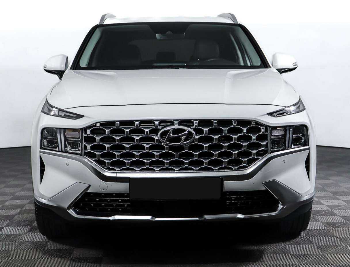 Hyundai Santa Fe с пробегом — 2022 год. Фото: #1