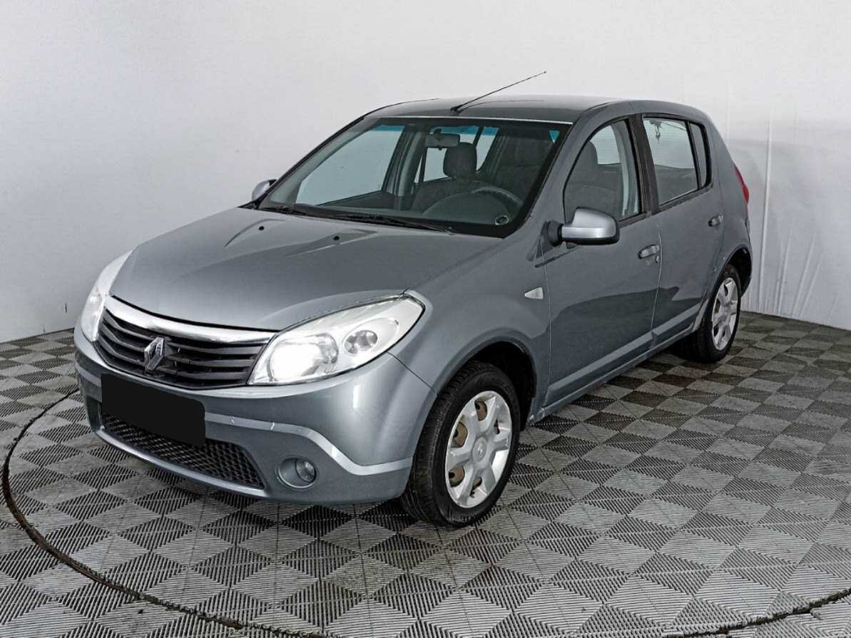 Renault Sandero с пробегом — 2011 год. Посмотреть фото