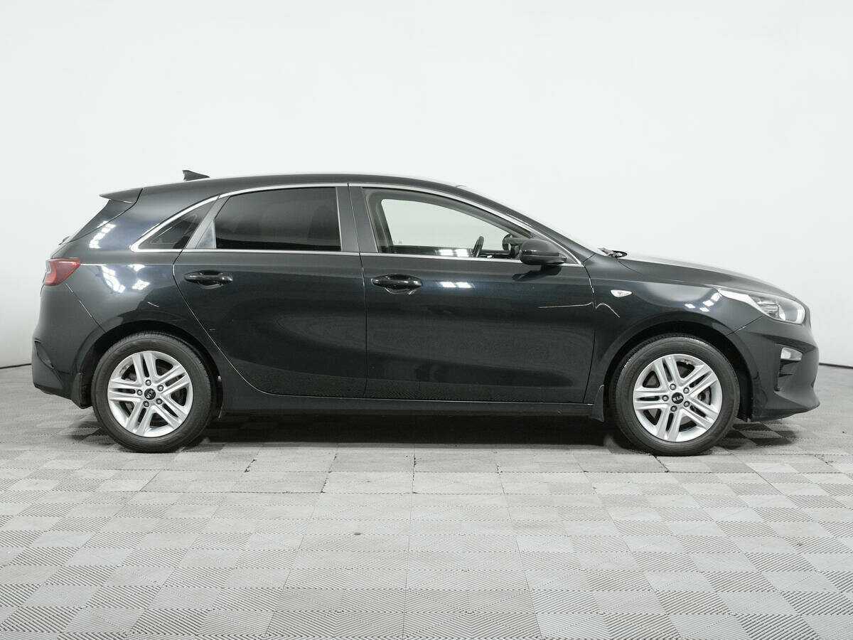 Kia Ceed с пробегом — 2018 год. Фото: #3