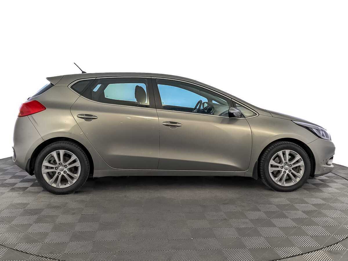 Kia Ceed с пробегом — 2014 год. Фото: #3