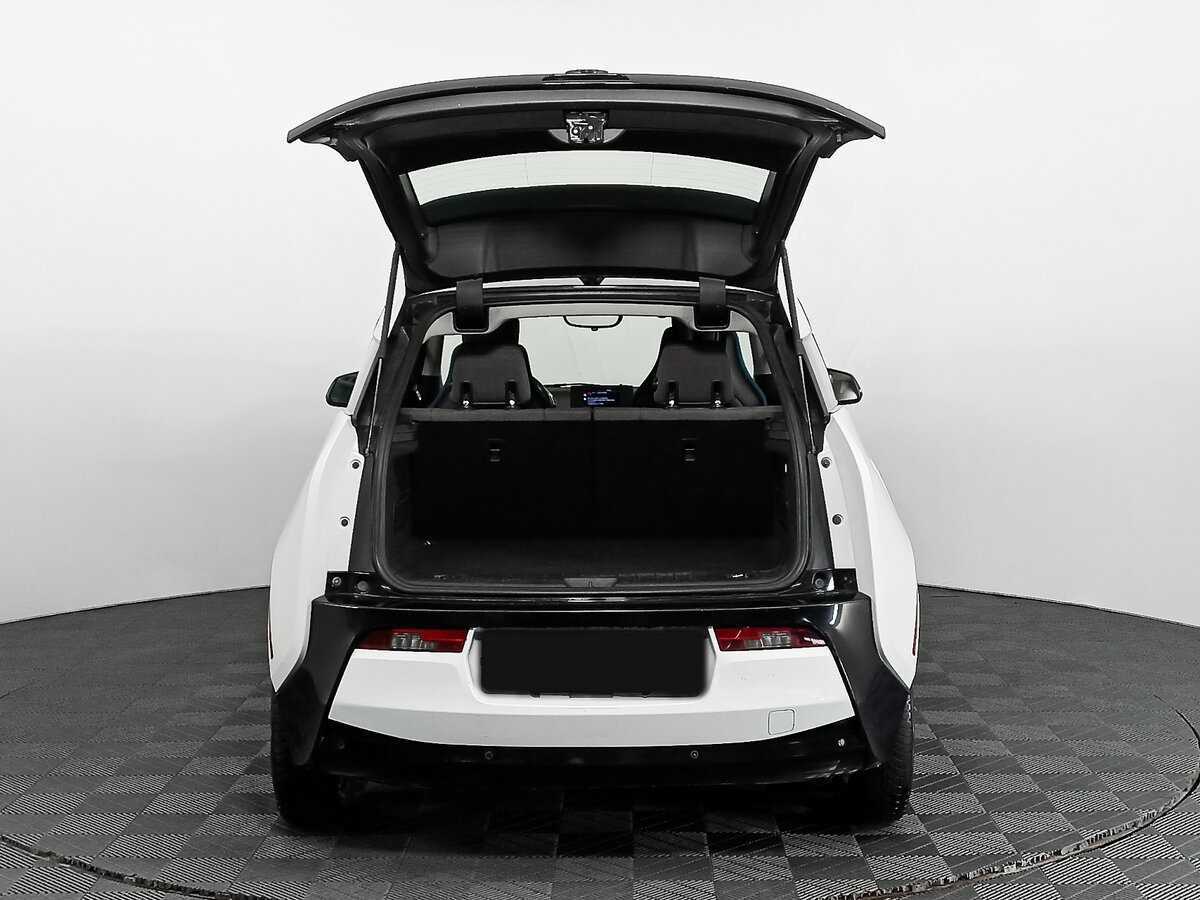 BMW i3 с пробегом — 2017 год. Фото: #7