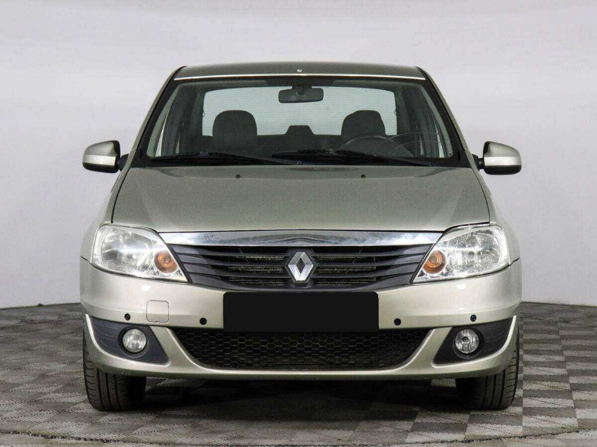 Renault Logan с пробегом — 2012 год. Фото: #1