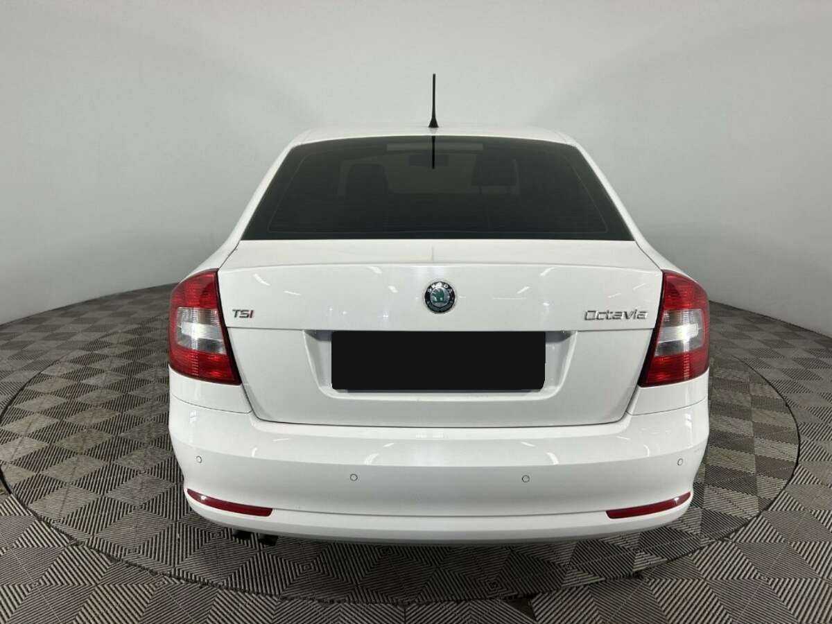 Skoda Octavia с пробегом — 2012 год. Фото: #2