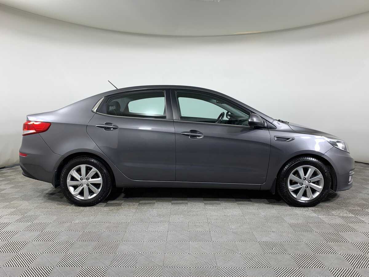 Kia Rio с пробегом — 2015 год. Фото: #3