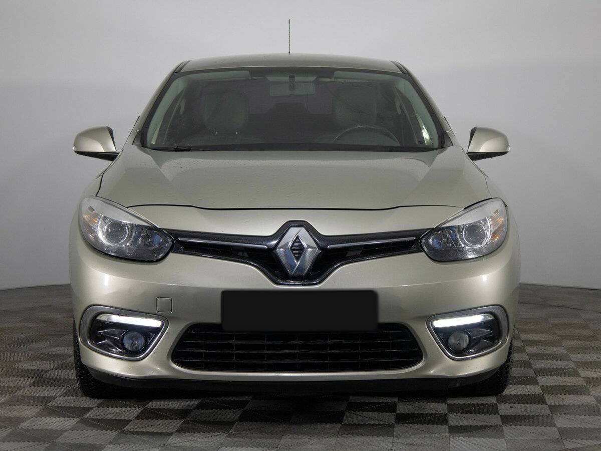 Renault Fluence с пробегом — 2014 год. Фото: #1