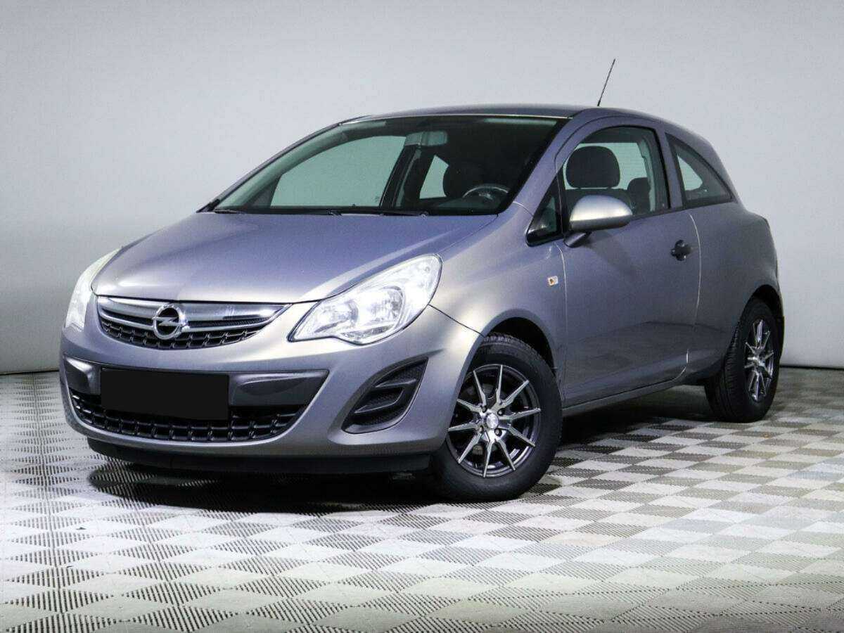 Opel Corsa с пробегом — 2012 год. Фото: #0
