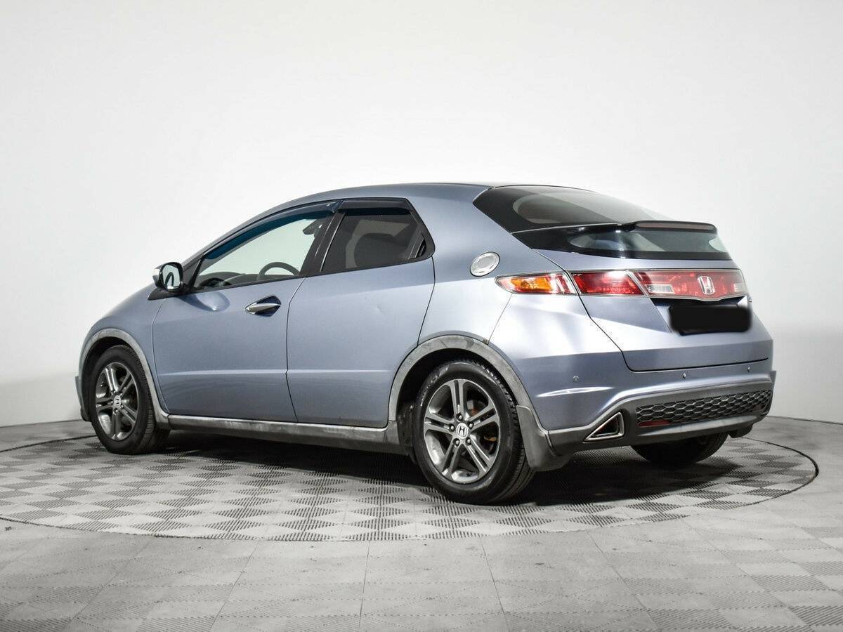 Honda Civic с пробегом — 2008 год. Фото: #6