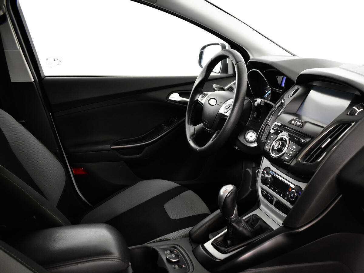 Ford Focus с пробегом — 2013 год. Фото: #8