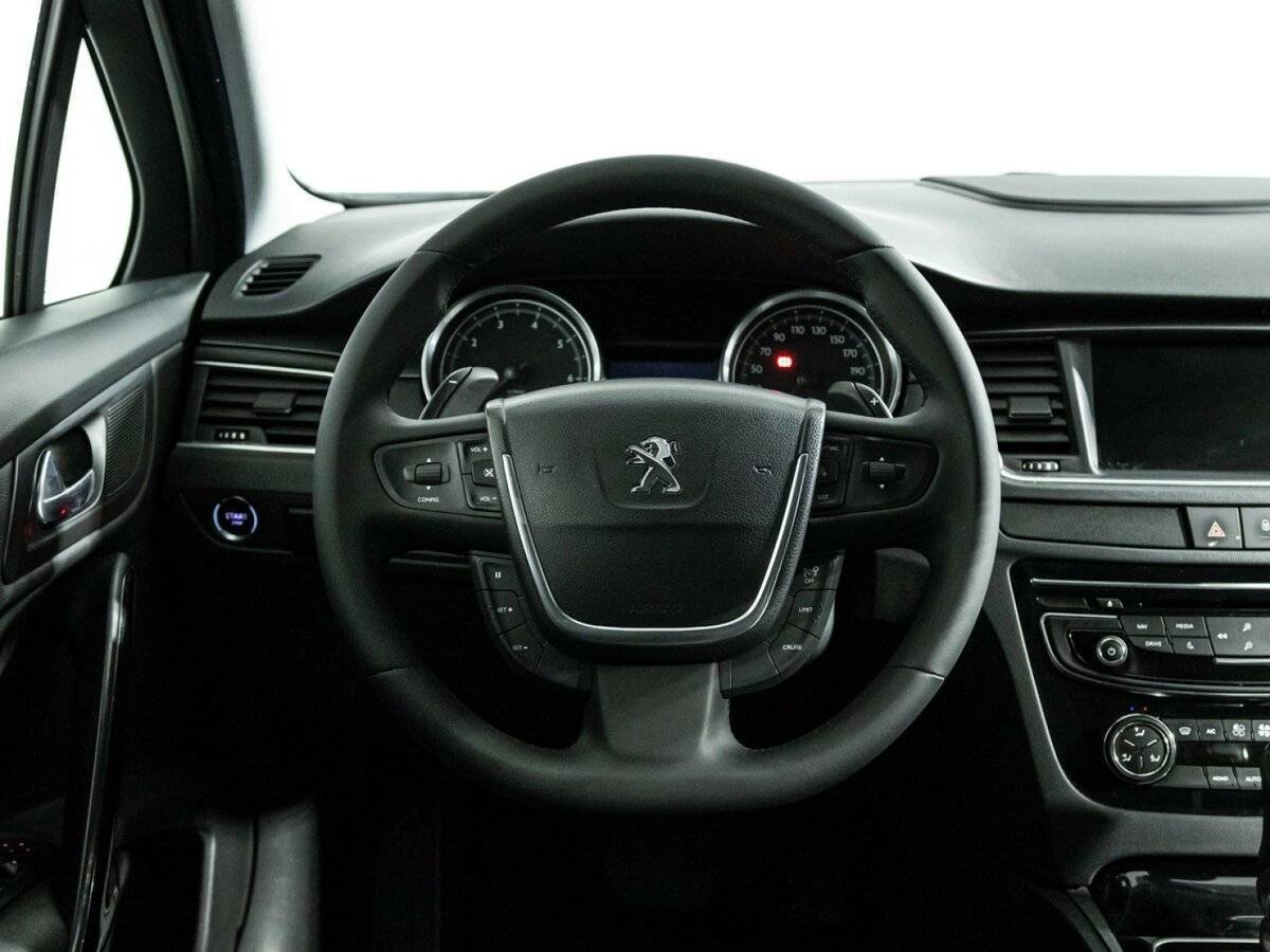 Peugeot 508 с пробегом — 2014 год. Фото: #19