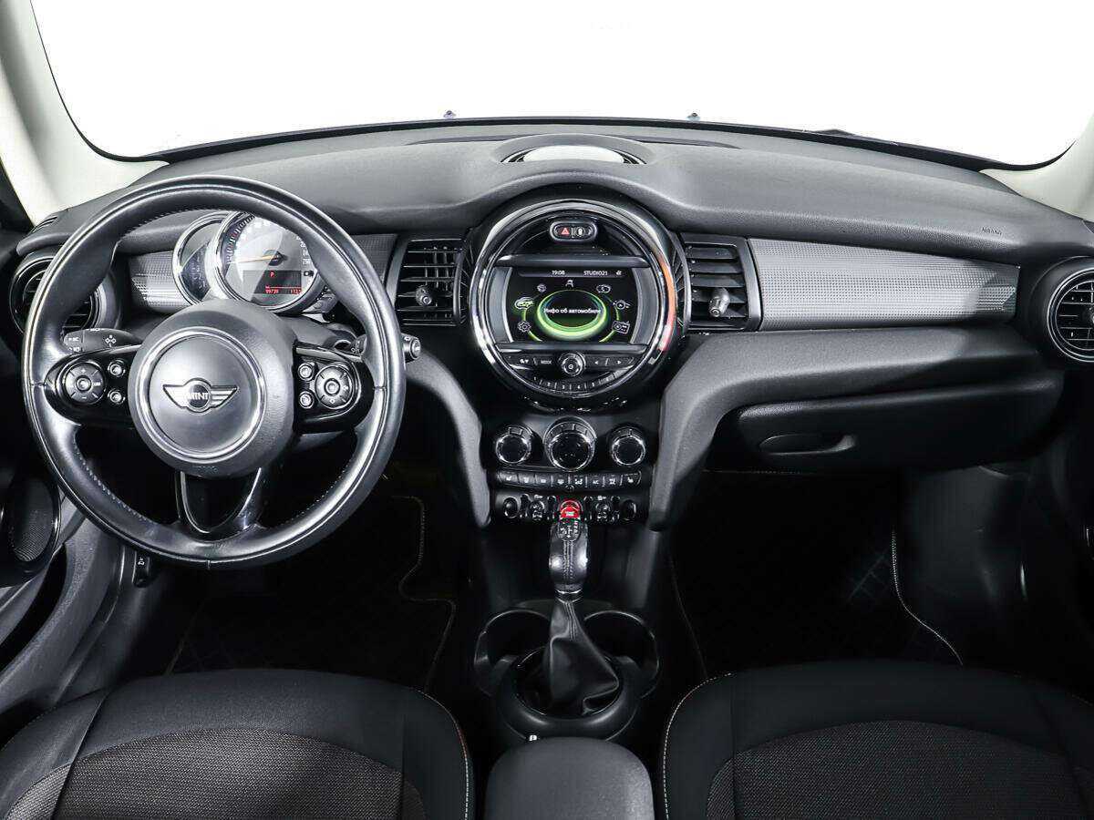 Mini Hatch с пробегом — 2016 год. Фото: #10