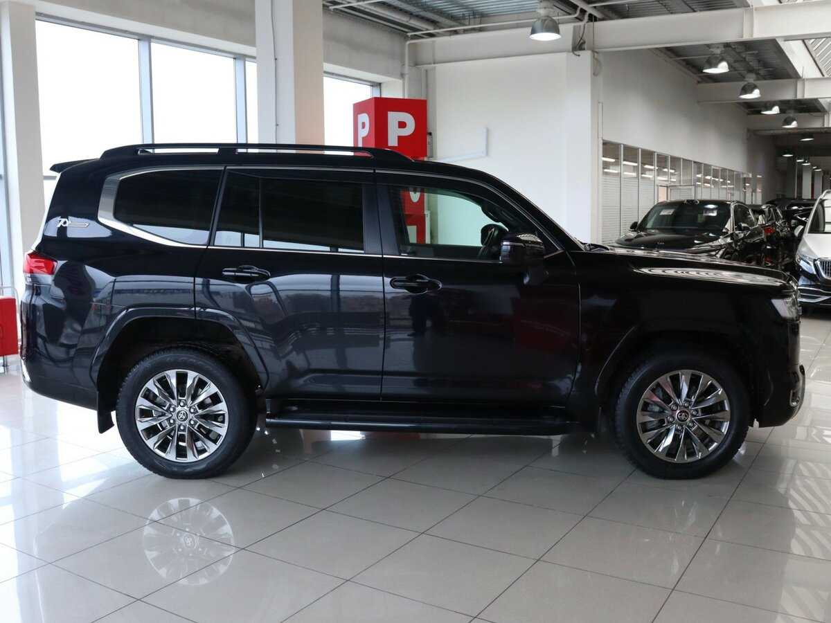 Toyota Land Cruiser с пробегом — 2021 год. Фото: #3