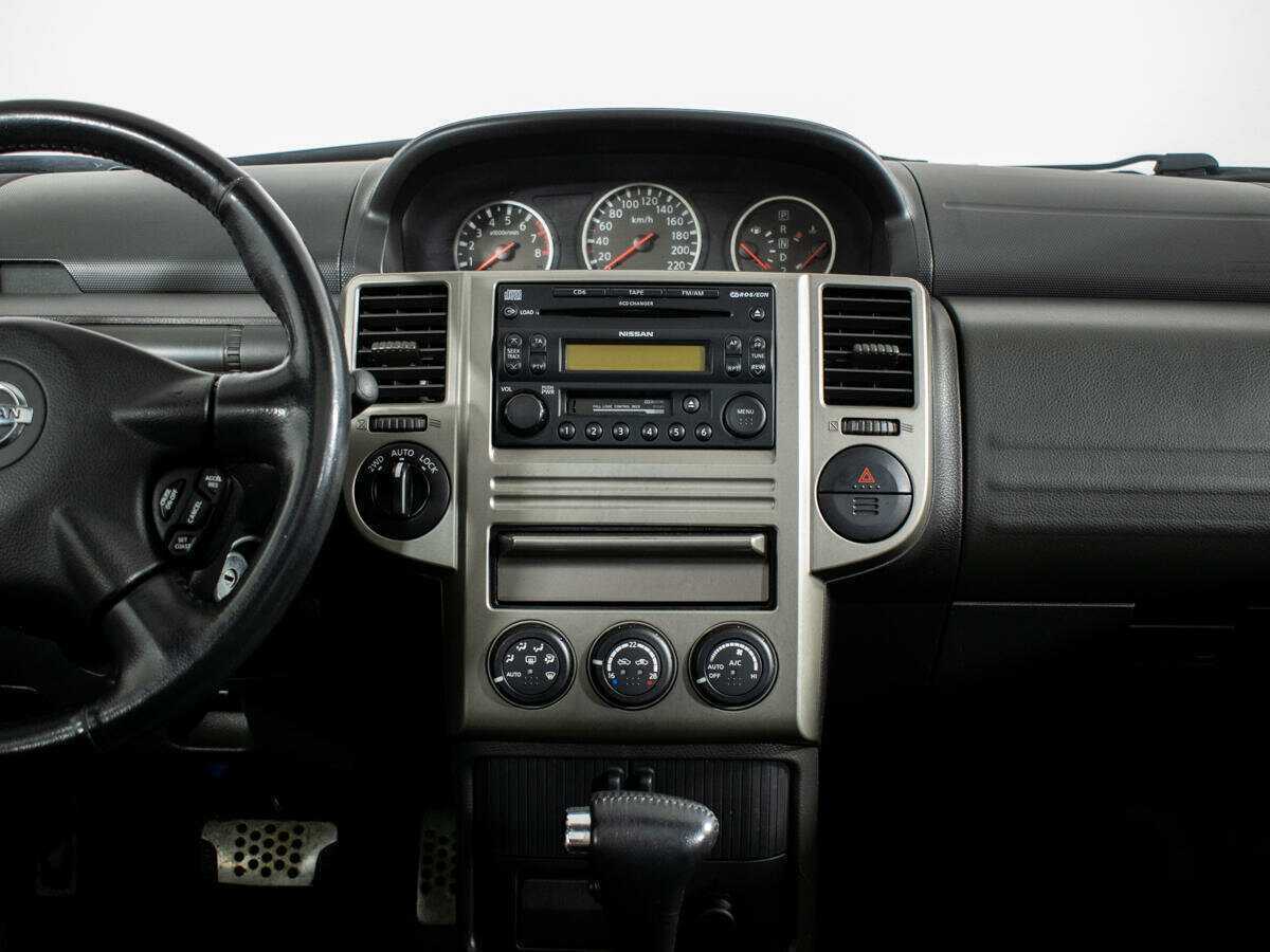 Nissan X-Trail с пробегом — 2006 год. Фото: #8