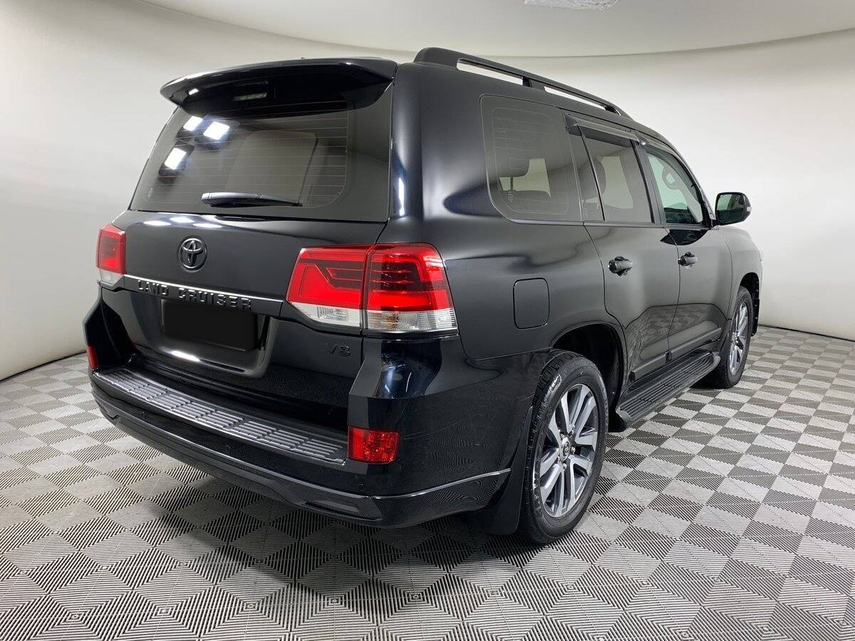 Toyota Land Cruiser с пробегом — 2016 год. Фото: #4