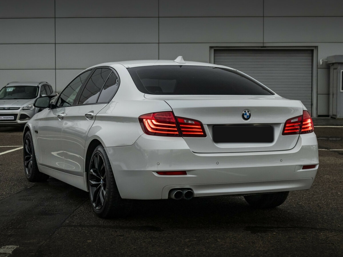 BMW 5 серии с пробегом — 2015 год. Фото: #7