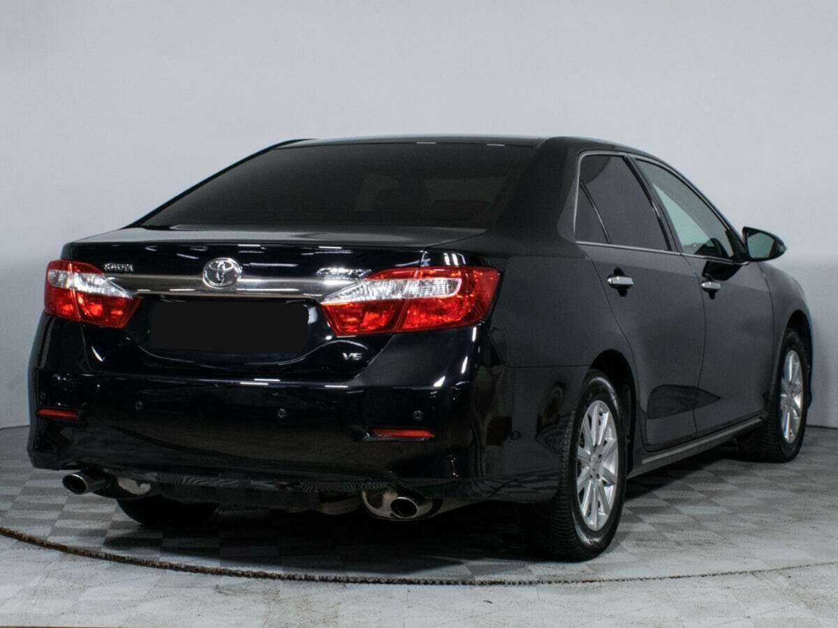 Toyota Camry с пробегом — 2012 год. Фото: #4