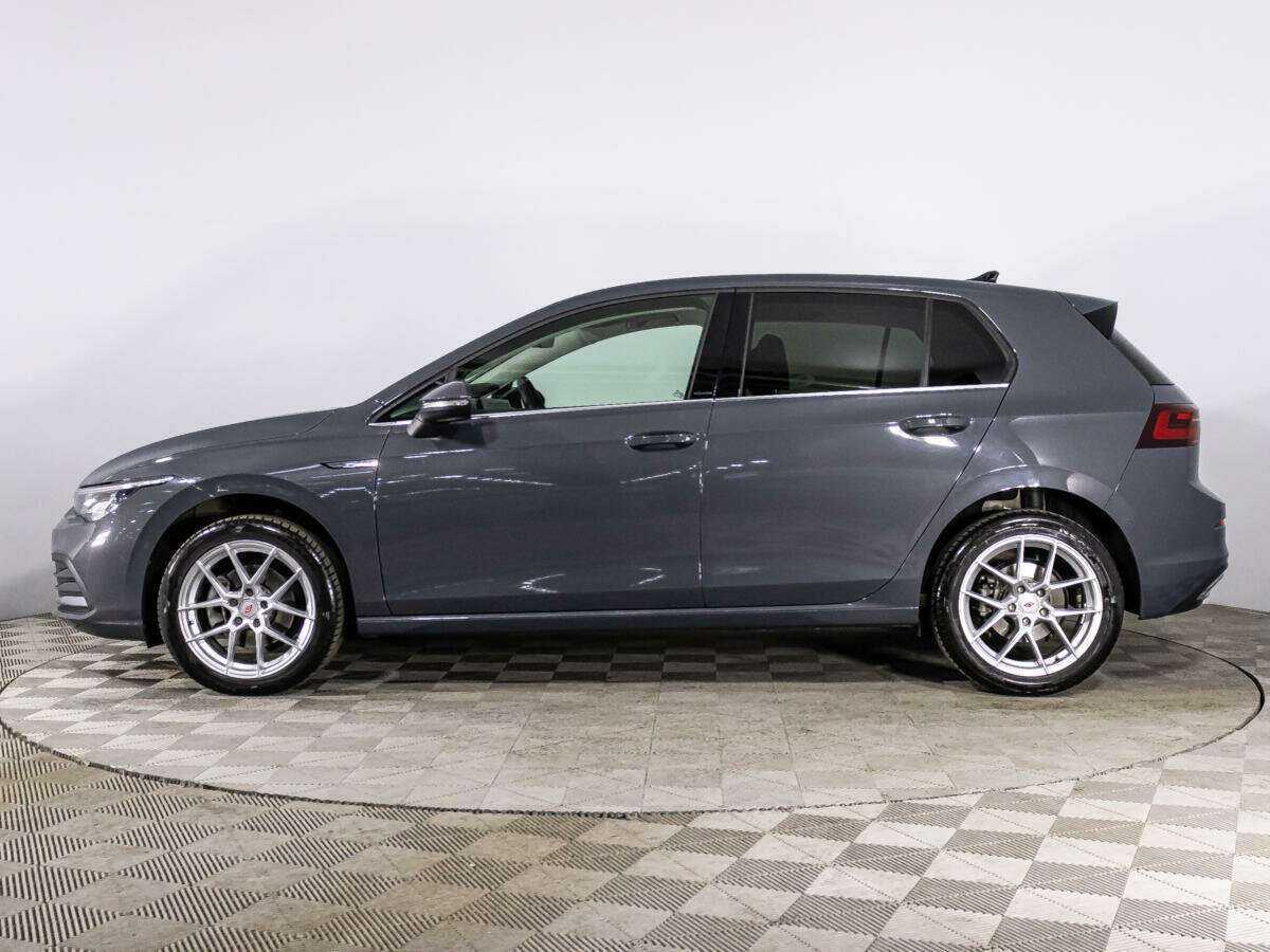 Volkswagen Golf с пробегом — 2021 год. Фото: #7