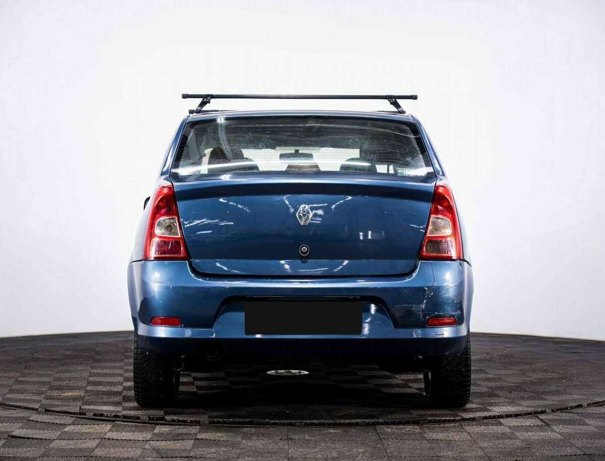 Renault Logan с пробегом — 2010 год. Фото: #4
