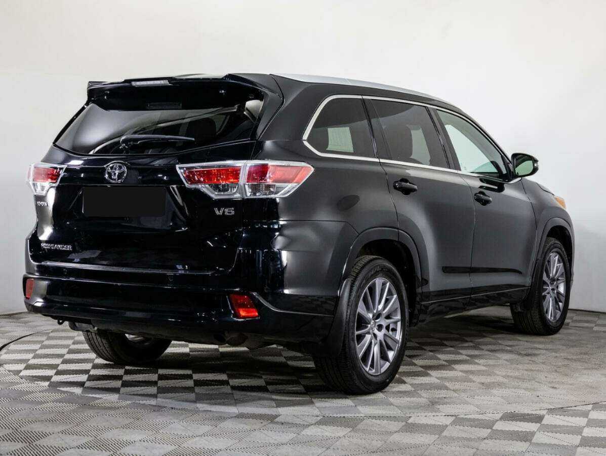 Toyota Highlander с пробегом — 2014 год. Фото: #3