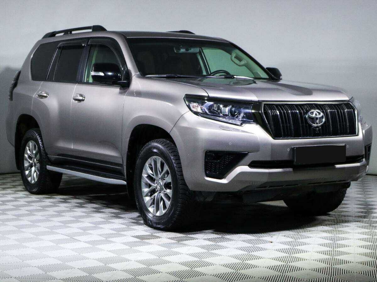 Toyota Land Cruiser Prado с пробегом — 2020 год. Фото: #1