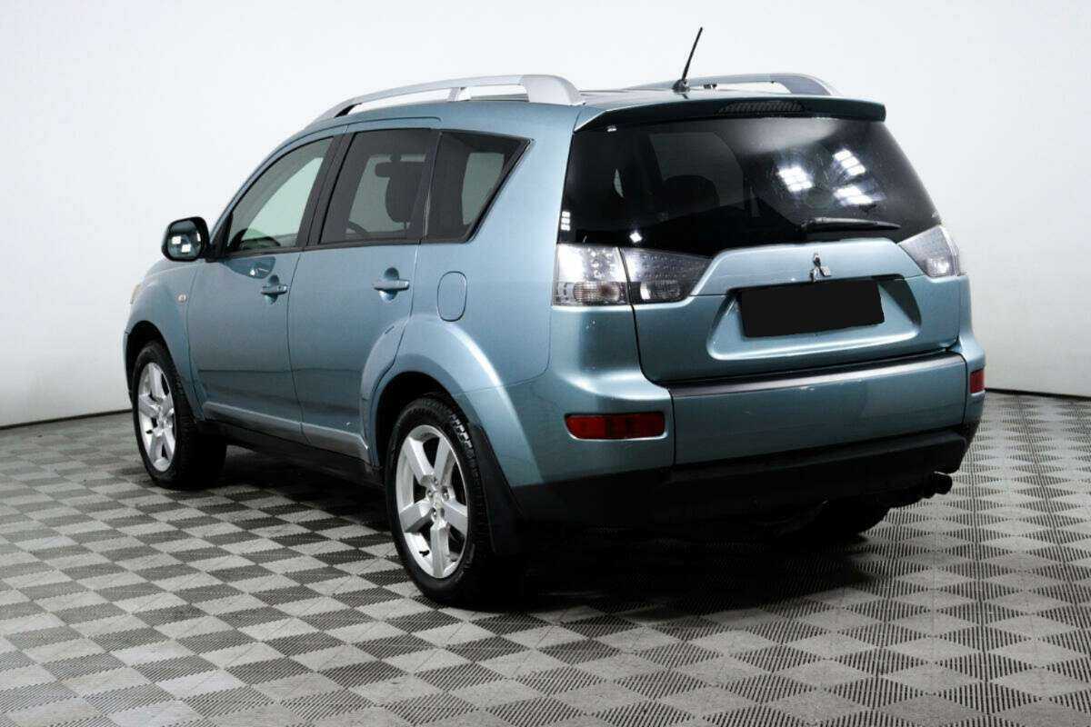 Mitsubishi Outlander с пробегом — 2008 год. Фото: #6