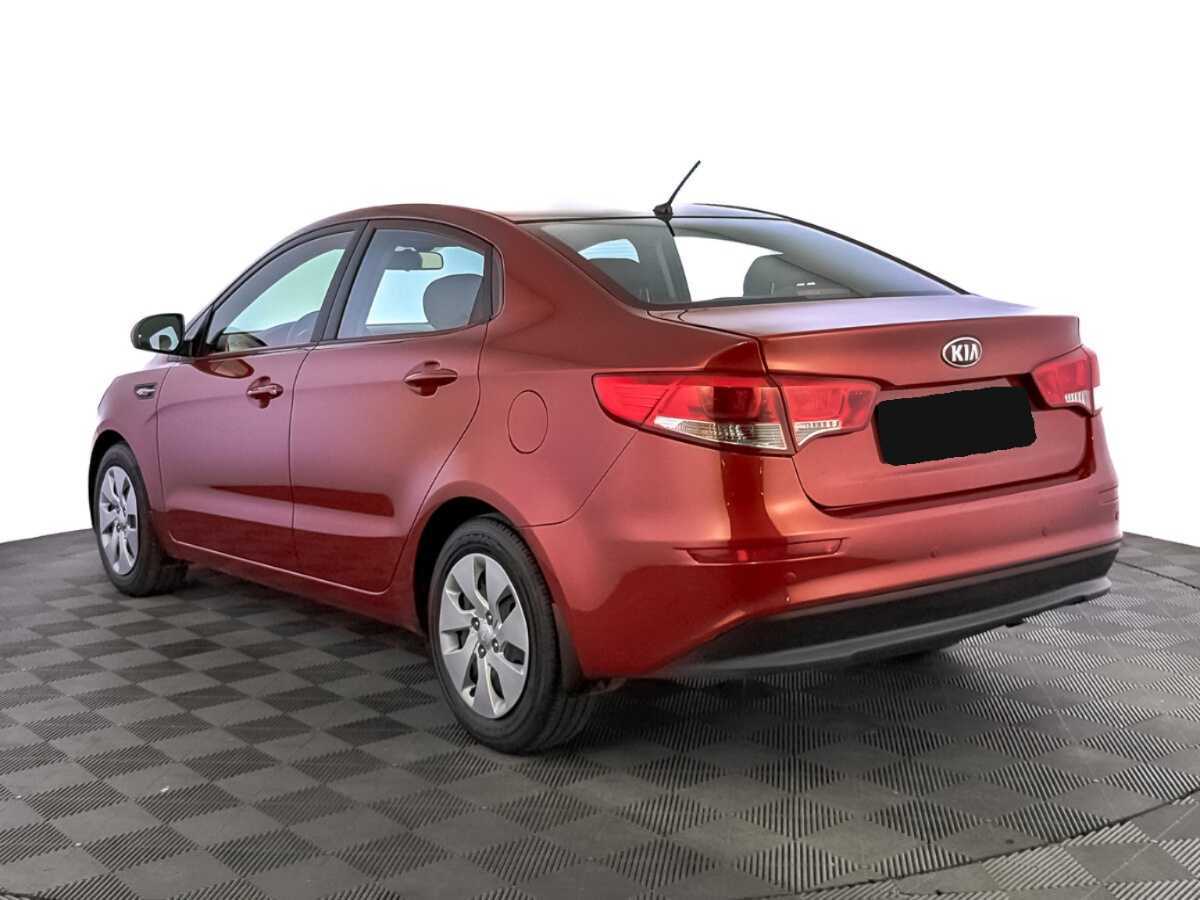 Kia Rio с пробегом — 2016 год. Фото: #6