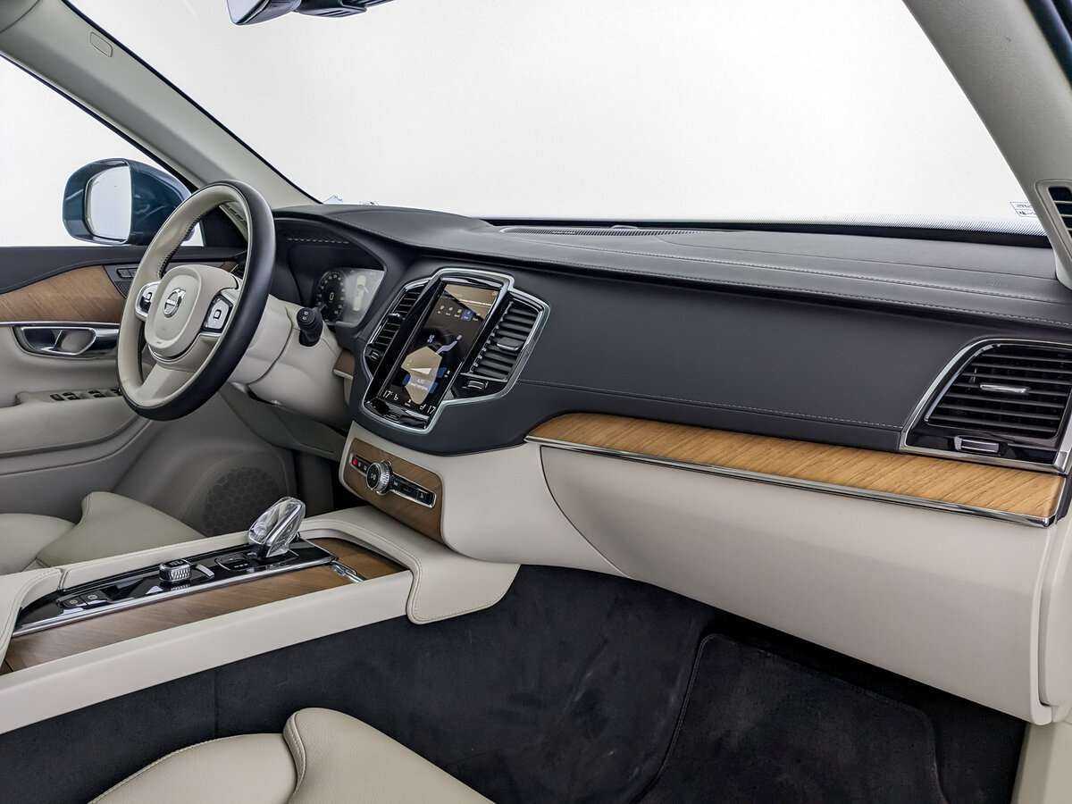 Volvo XC90 с пробегом — 2021 год. Фото: #8