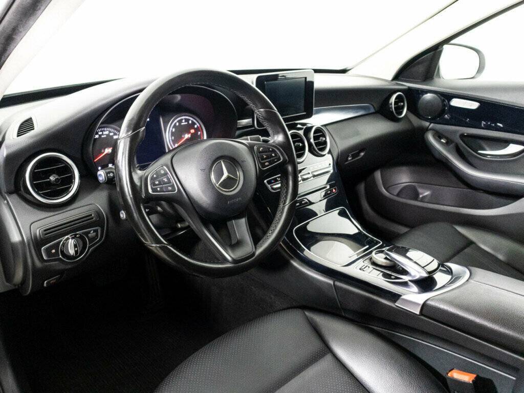 Mercedes-Benz C-Класс с пробегом — 2015 год. Фото: #10