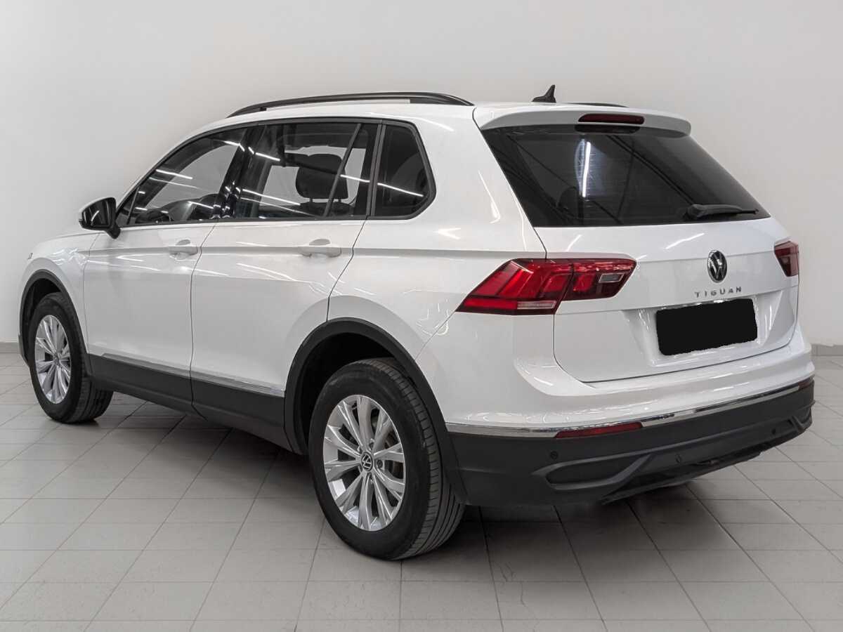 Volkswagen Tiguan с пробегом — 2021 год. Фото: #6