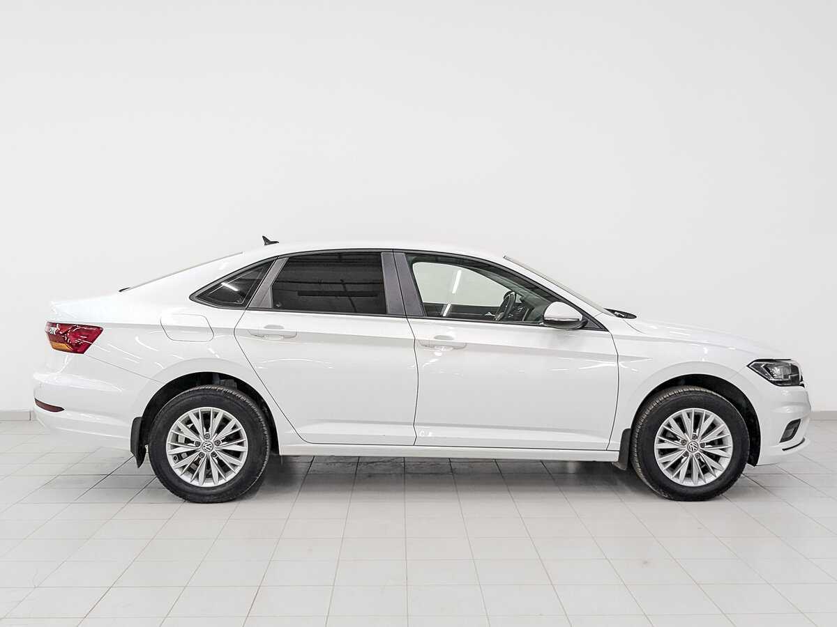 Volkswagen Jetta с пробегом — 2020 год. Фото: #3