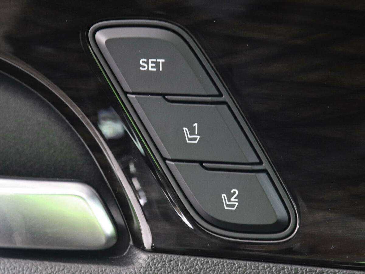 Hyundai Santa Fe с пробегом — 2019 год. Фото: #14