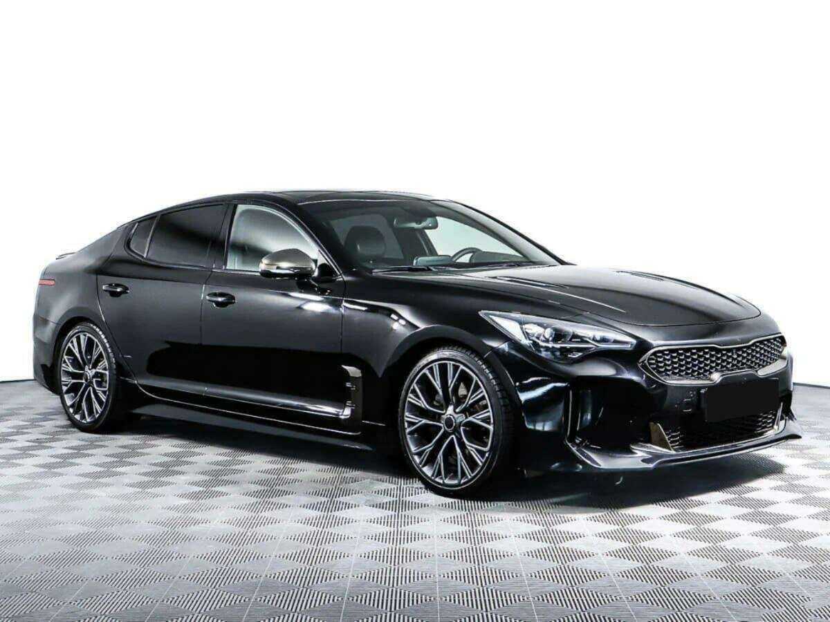 Kia Stinger с пробегом — 2018 год. Фото: #2