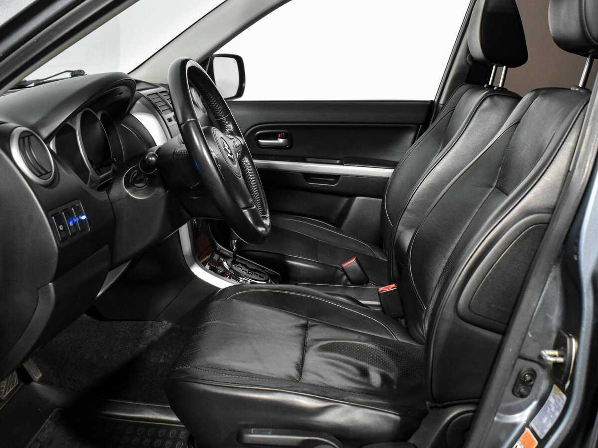 Suzuki Grand Vitara с пробегом — 2007 год. Фото: #8