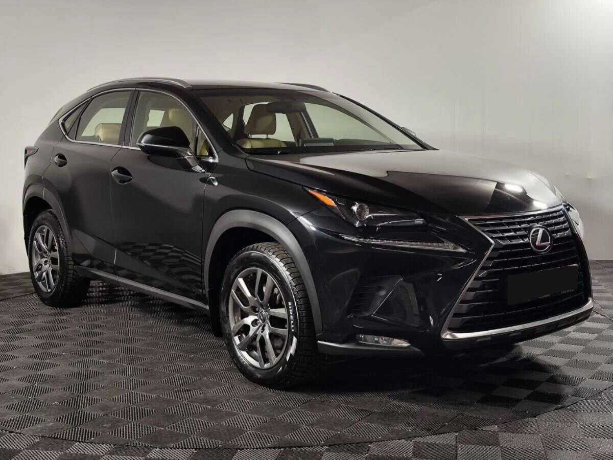 Lexus NX с пробегом — 2018 год. Фото: #1
