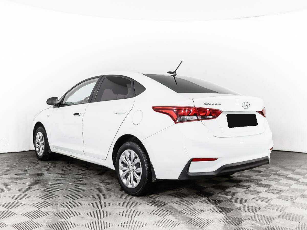 Hyundai Solaris с пробегом — 2019 год. Фото: #6