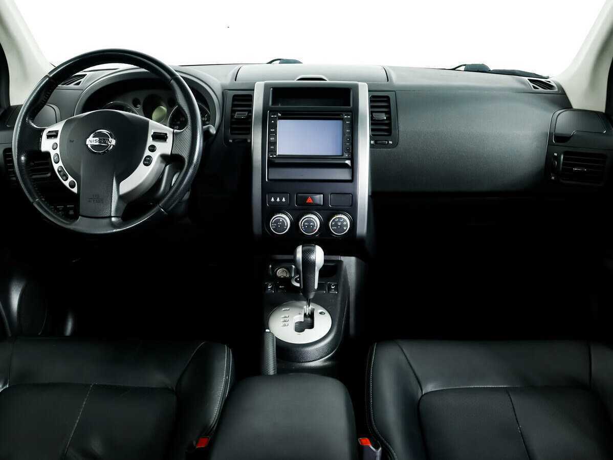 Nissan X-Trail с пробегом — 2010 год. Фото: #10