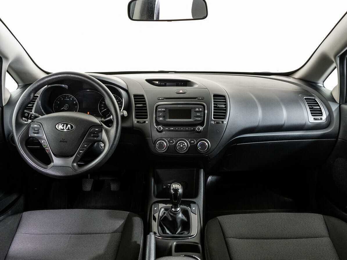 Kia Cerato с пробегом — 2019 год. Фото: #9
