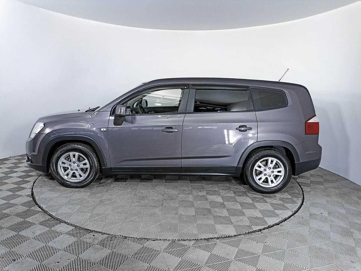Chevrolet Orlando с пробегом — 2013 год. Фото: #7