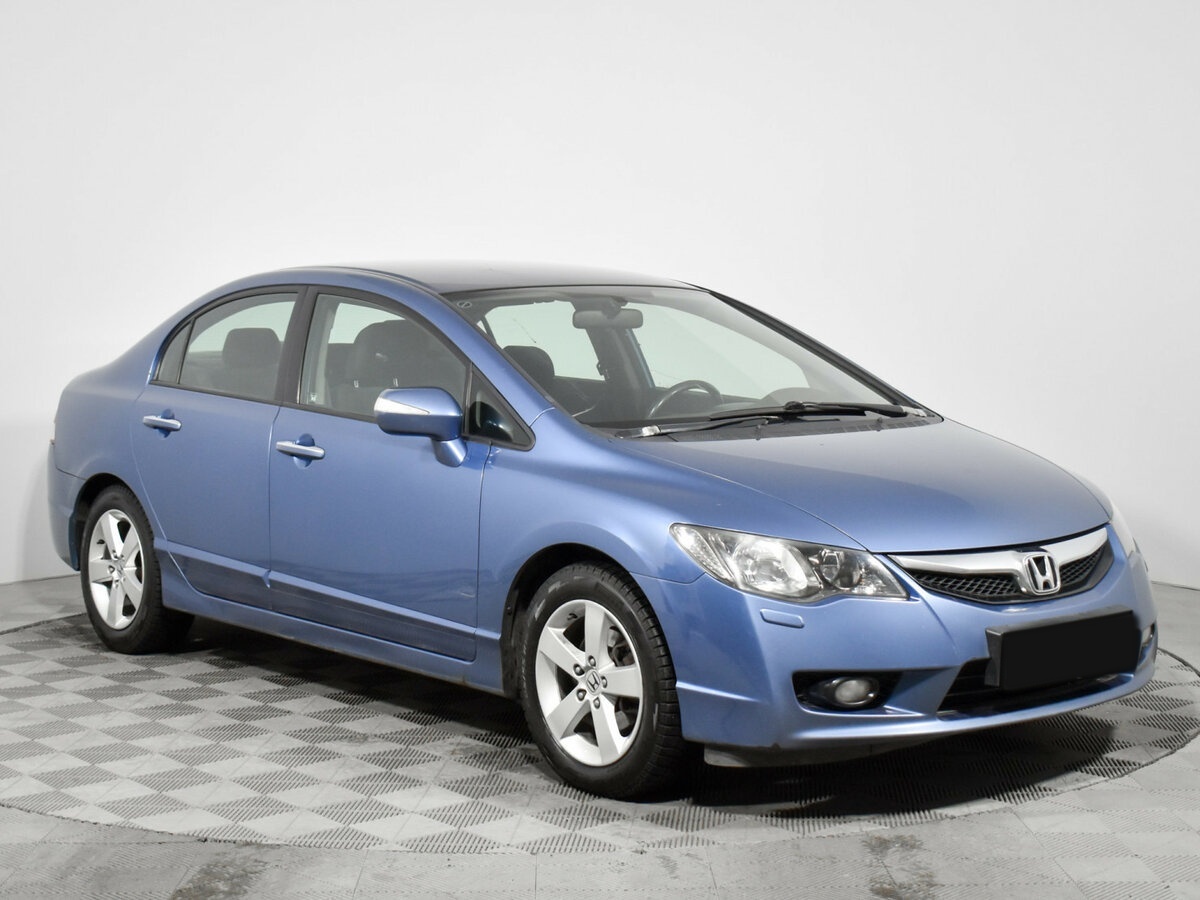 Honda Civic с пробегом — 2009 год. Фото: #2