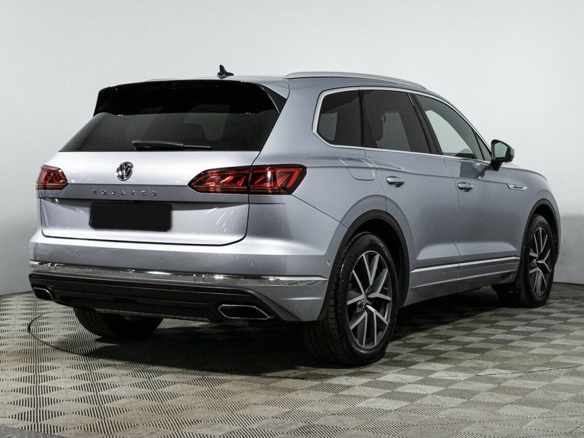Volkswagen Touareg с пробегом — 2020 год. Фото: #4