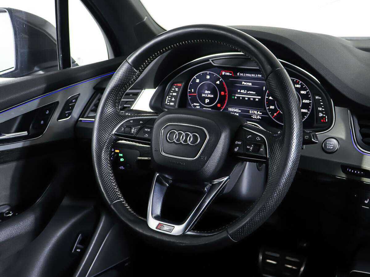 Audi Q7 с пробегом — 2015 год. Фото: #16