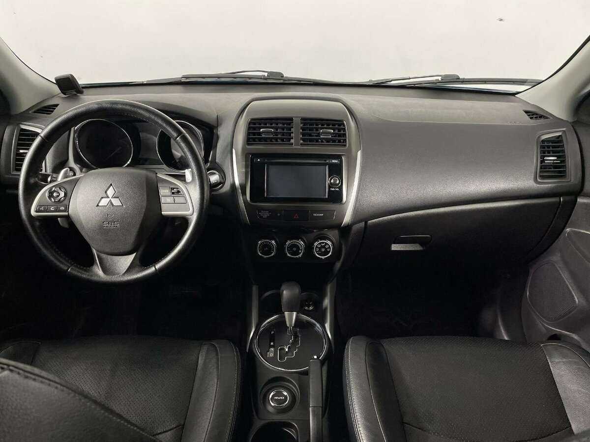 Mitsubishi ASX с пробегом — 2012 год. Фото: #6