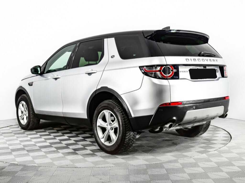 Land Rover Discovery Sport с пробегом — 2018 год. Фото: #6