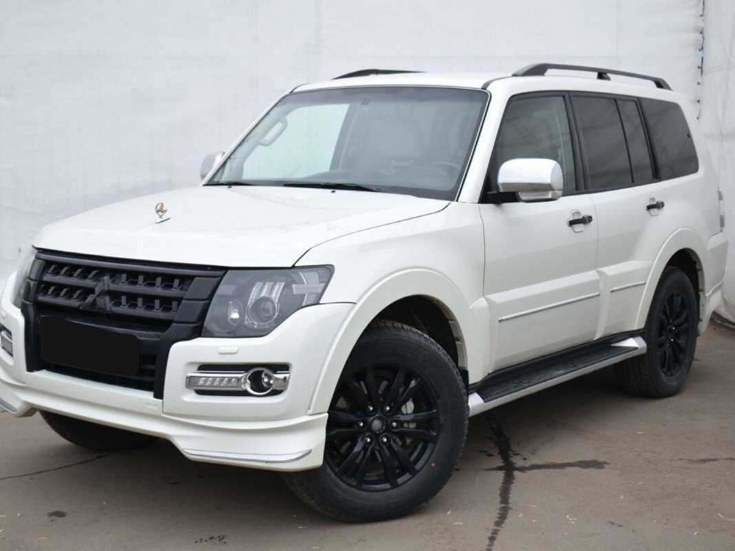Mitsubishi Pajero с пробегом — 2019 год. Фото: #0