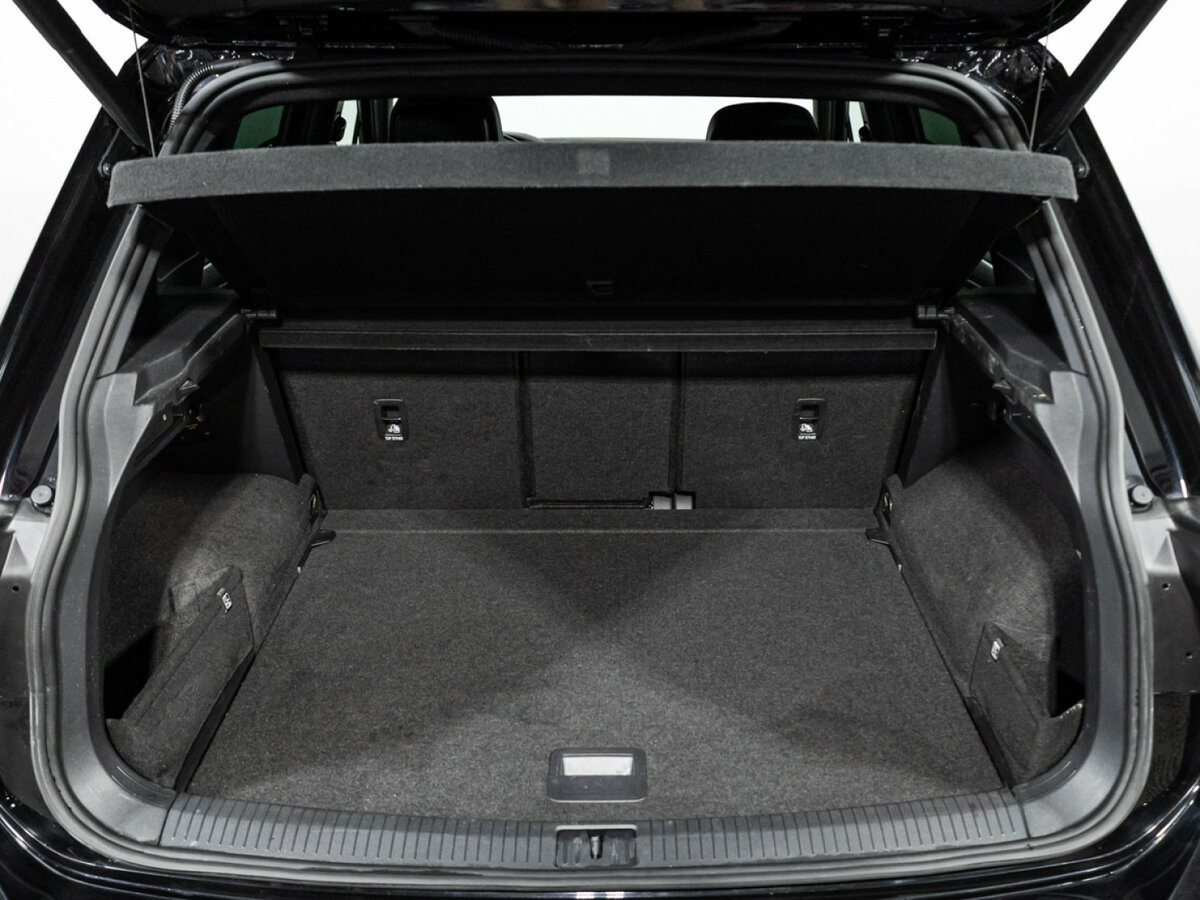 Volkswagen Tiguan с пробегом — 2020 год. Фото: #21