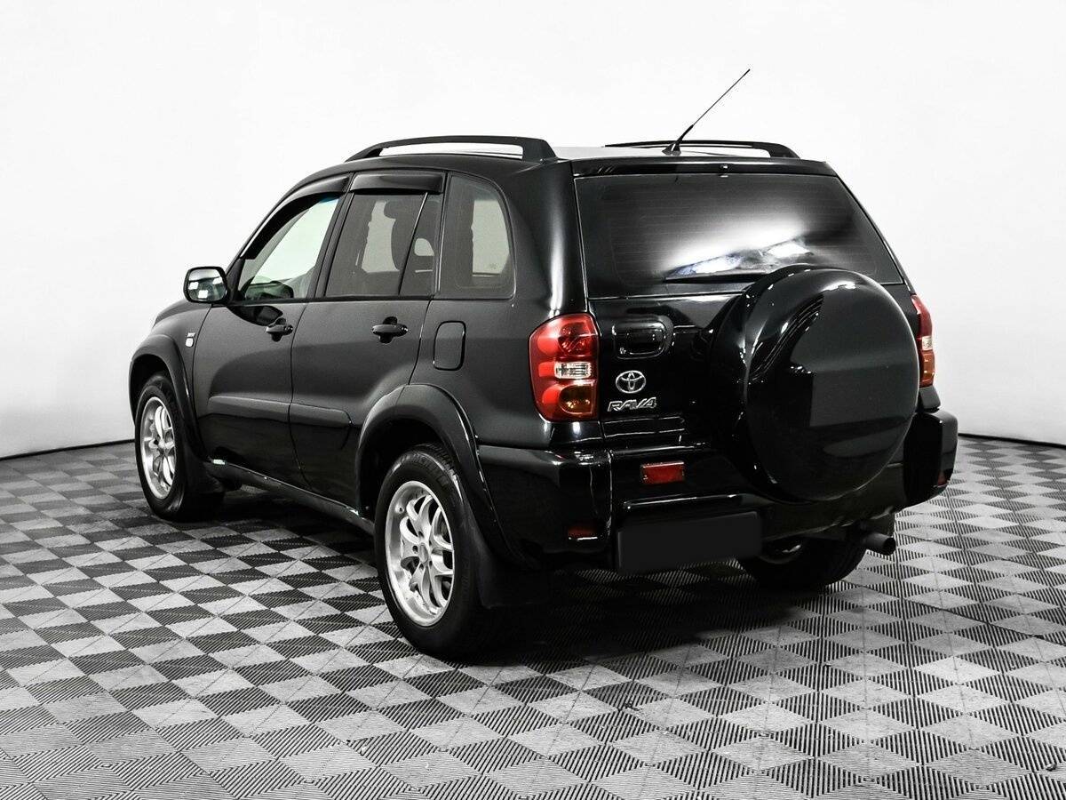 Toyota RAV4 с пробегом — 2005 год. Фото: #6