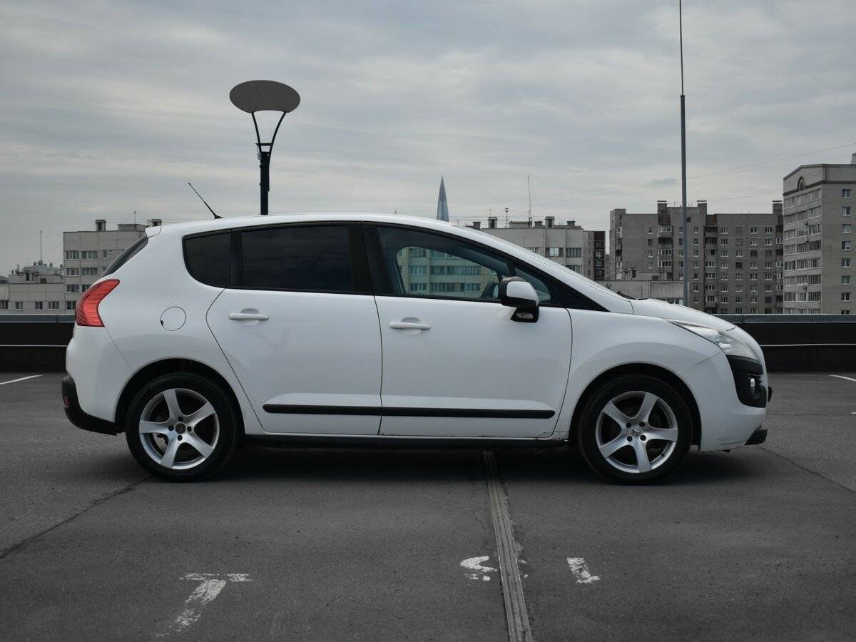 Peugeot 3008 с пробегом — 2012 год. Фото: #3