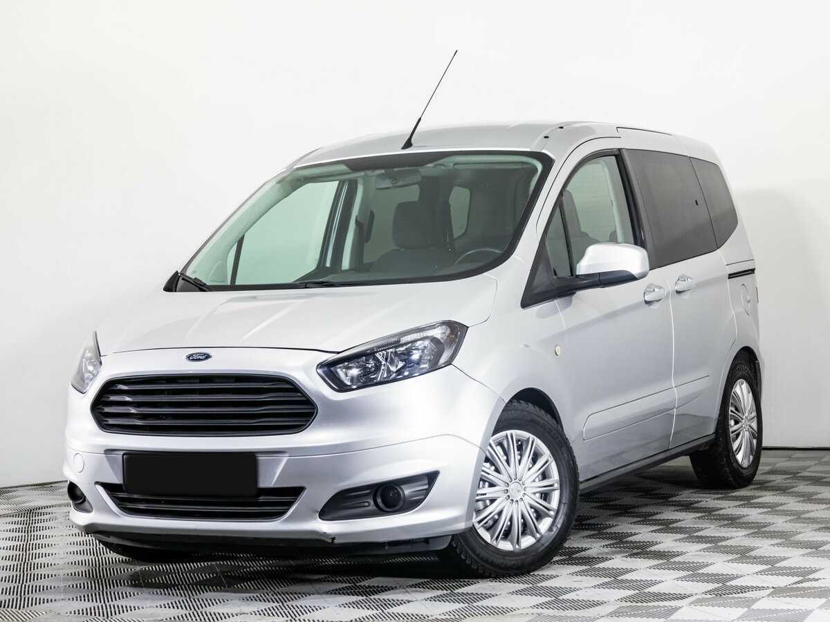 Ford Tourneo Courier с пробегом — 2017 год. Фото: #0