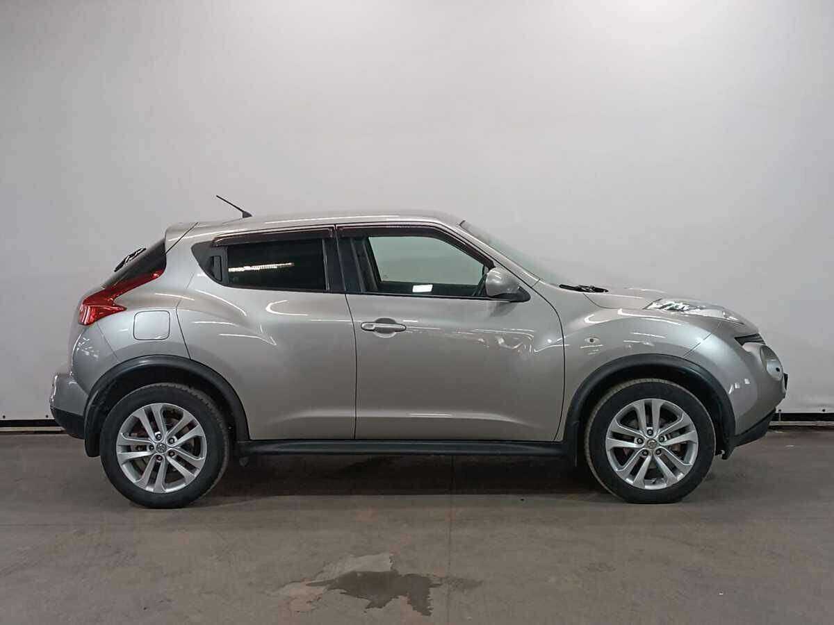 Nissan Juke с пробегом — 2011 год. Фото: #3