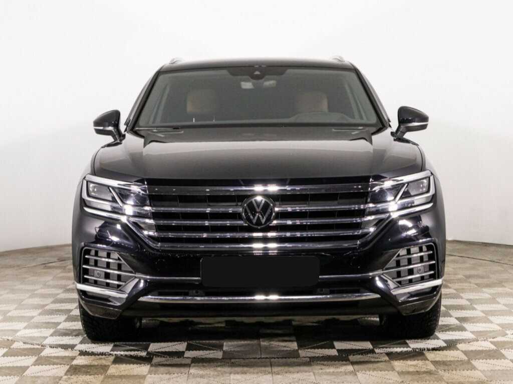 Volkswagen Touareg с пробегом — 2022 год. Фото: #1